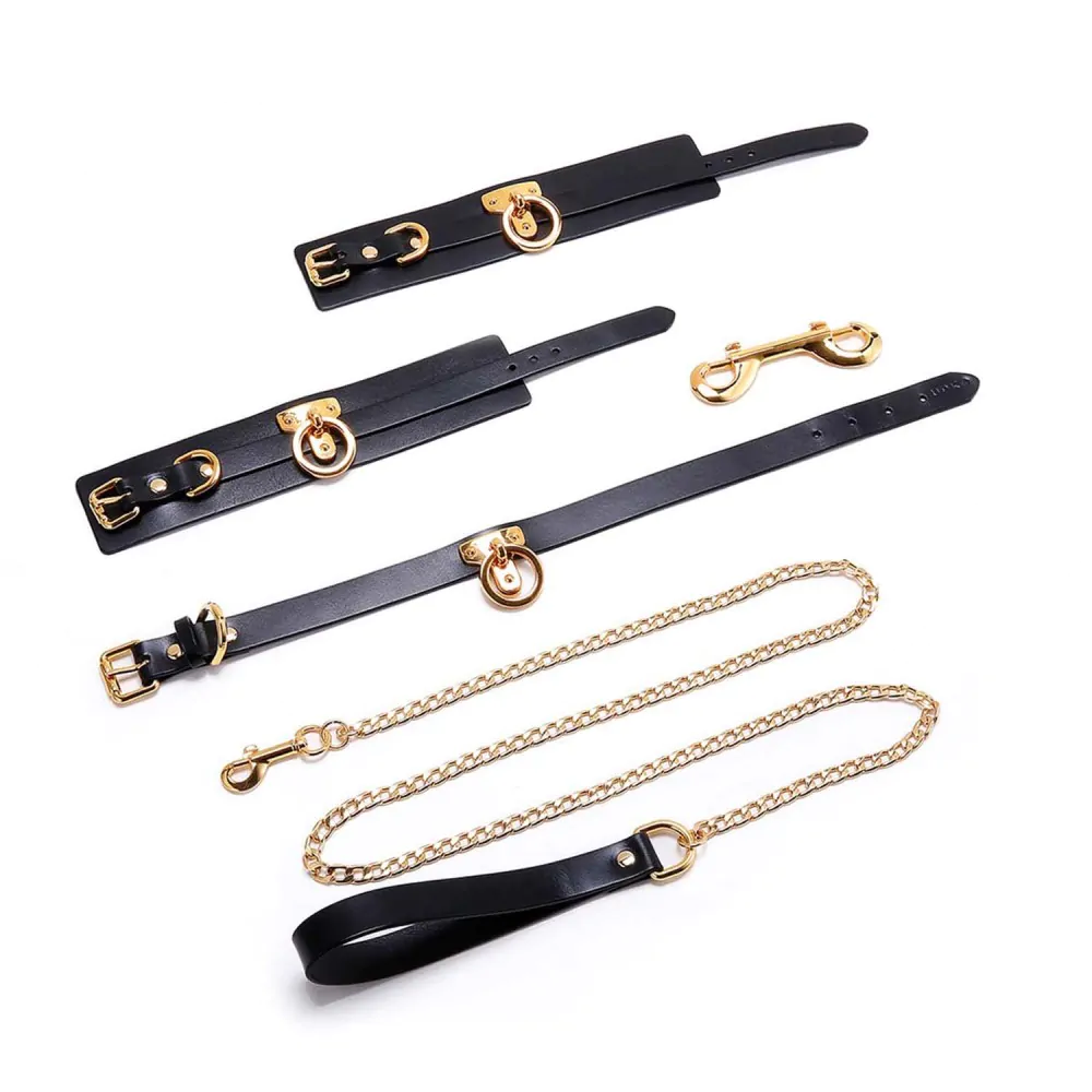 nabor-bdsm-v-chemodane-tainykh-zhelanyi-kinky-tools-set-upko-16067028084876_-5882e16bf8