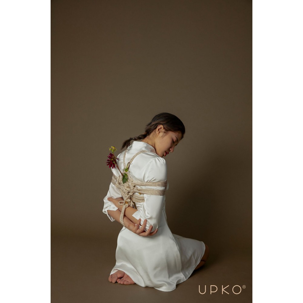 verevka-dlia-bondazha-krasnaia-10m-restraint-bondage-vope-upko-48600220885903_-6ce89f46c2