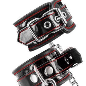 Наручники Fetish Tentation Premium Patent Leather Handcuffs, знімний ланцюжок