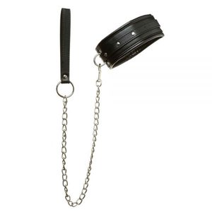 Нашийник з повідком Luxury Fetish Rivet and Style