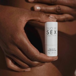 Твердий парфум для всього тіла Bijoux Indiscrets Slow Sex Full Body solid perfume 4 г