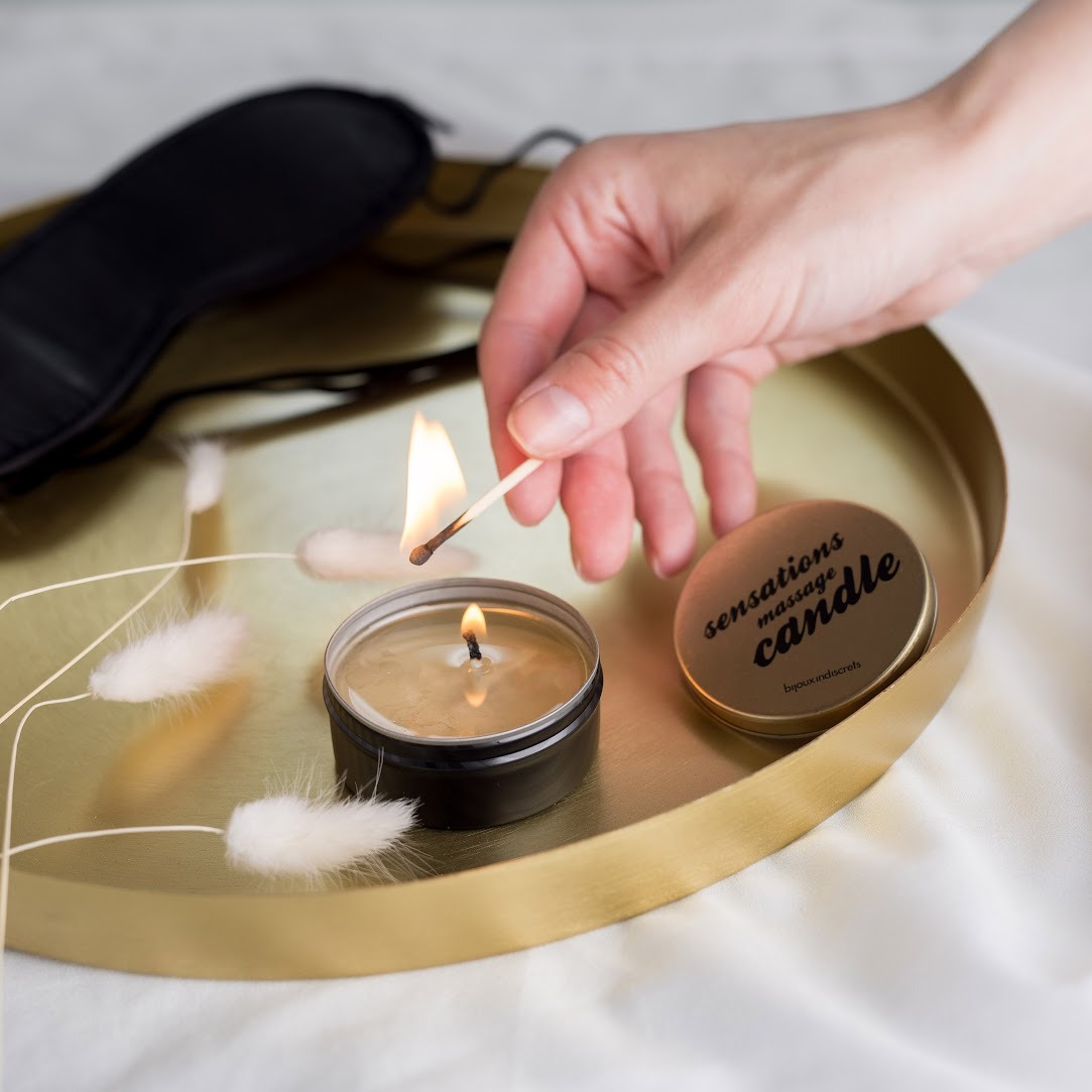 Масажна свічка Bijoux Indiscrets Scented Massage Candle (35 г), жасмин-троянда
