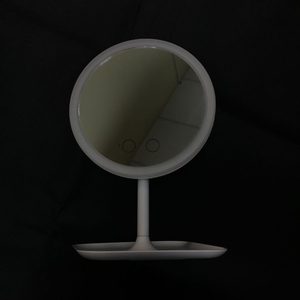 Косметичне дзеркало з LED-підсвічуванням 2.0