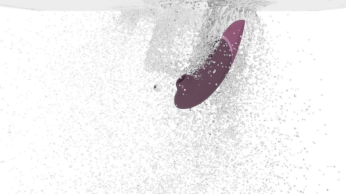 Вакуумний кліторальний стимулятор Womanizer Next Dark Purple, 3D Pleasure Air, 14 рівнів інтенсивності