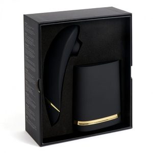 Преміальний подарунковий набір Golden Moments: Womanizer Premium та We-Vibe Chorus Black