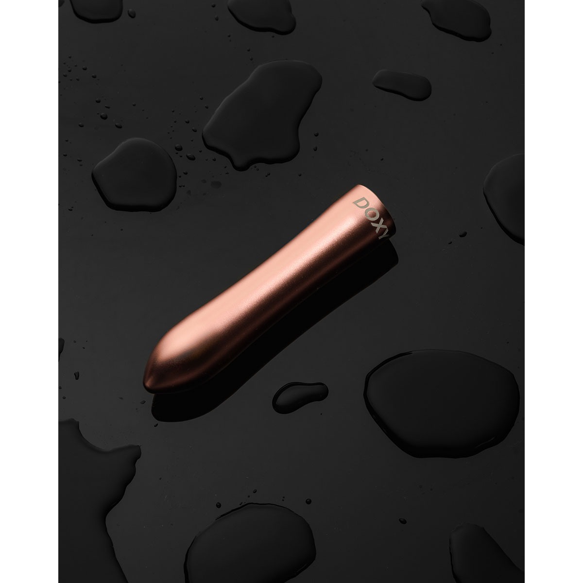 Потужна віброкуля DOXY ROSE GOLD у металевому кейсі, ультрагладенька, 7 режимів