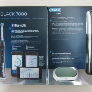 Зубна електрощітка Oral-B Black 7000 D36.555.5x