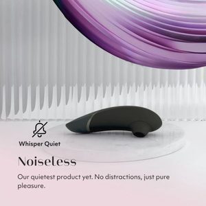 Вакуумний кліторальний стимулятор Womanizer Next Black, 3D Pleasure Air, 14 рівнів інтенсивності