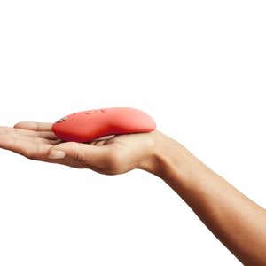 Потужний мінівібромасажер Touch X Crave Coral by We-Vibe, зручно поєднувати з проникним сексом